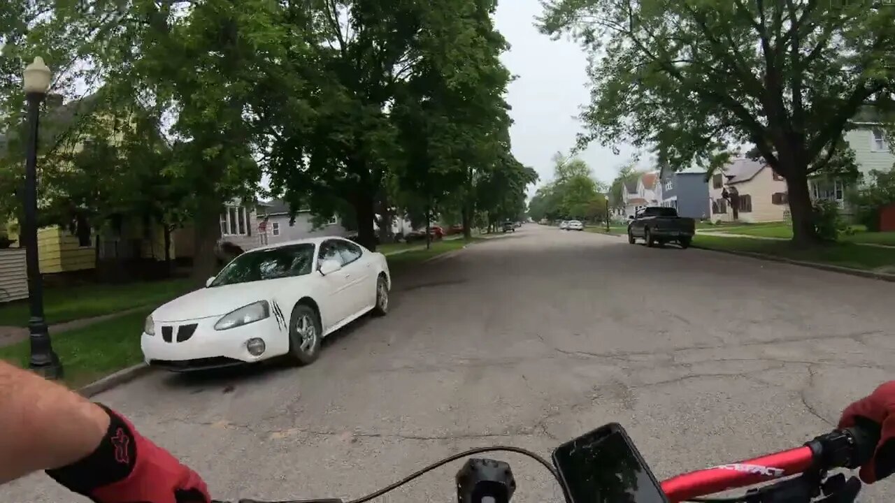 Lakeshore Drive Fatbike Ride ( Framed Minnesota 2.2 )