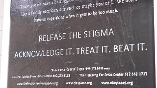 Mental health awareness murals installed in East Lansing