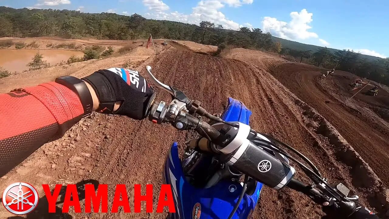 Test riding the 2021 Yamaha YZ450f at Breezewood!