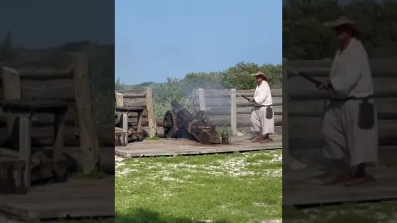 Crazy Colonialist is back! Shooting a CANNON 😲 against Pirates! 🏴☠️ #shorts