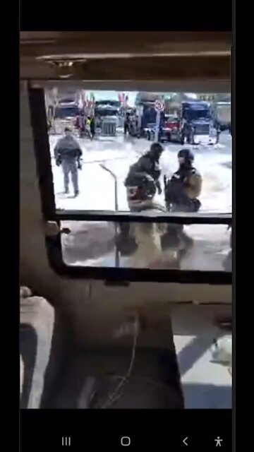 Gestapo at Ottawa going after protesters and truckers - No more freedom