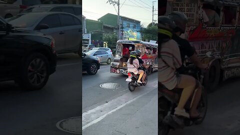 Jeepney Bombay Heavy Traffic #shortvideo #viral #shorts #short #subscribe #shortsvideo #shortsfeed