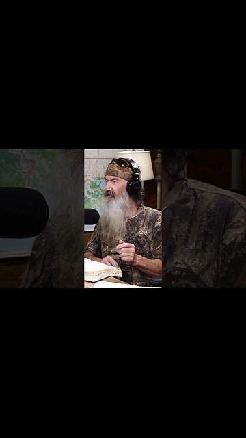 Phil Robertson: Your Cell Phone Is an Attempt to Be God!