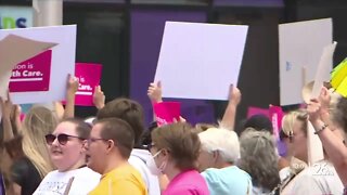 Hundreds show up to pro-choice rally in downtown Appleton