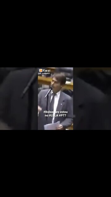 30 anos na política sempre votou no PT Chora😥Ele é petista