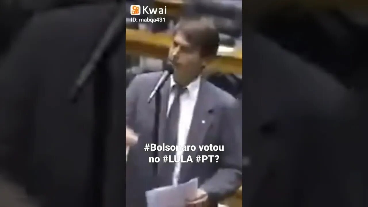 30 anos na política sempre votou no PT Chora😥Ele é petista