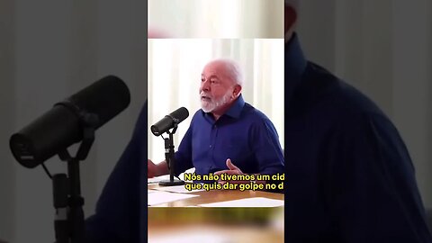 Lula diz que o conceito de democracia é relativo