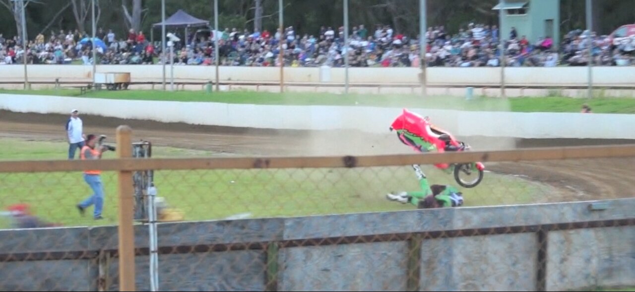 Gosford Speedway 2013 Crashes