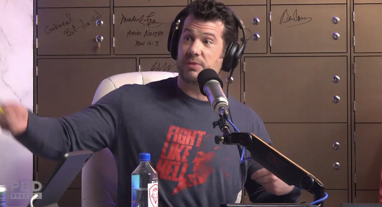Valuetainment: Steven Crowder Weighs In On The Trump Vs. DeSantis Debate