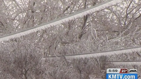 Electric crews get ready for looming ice storm