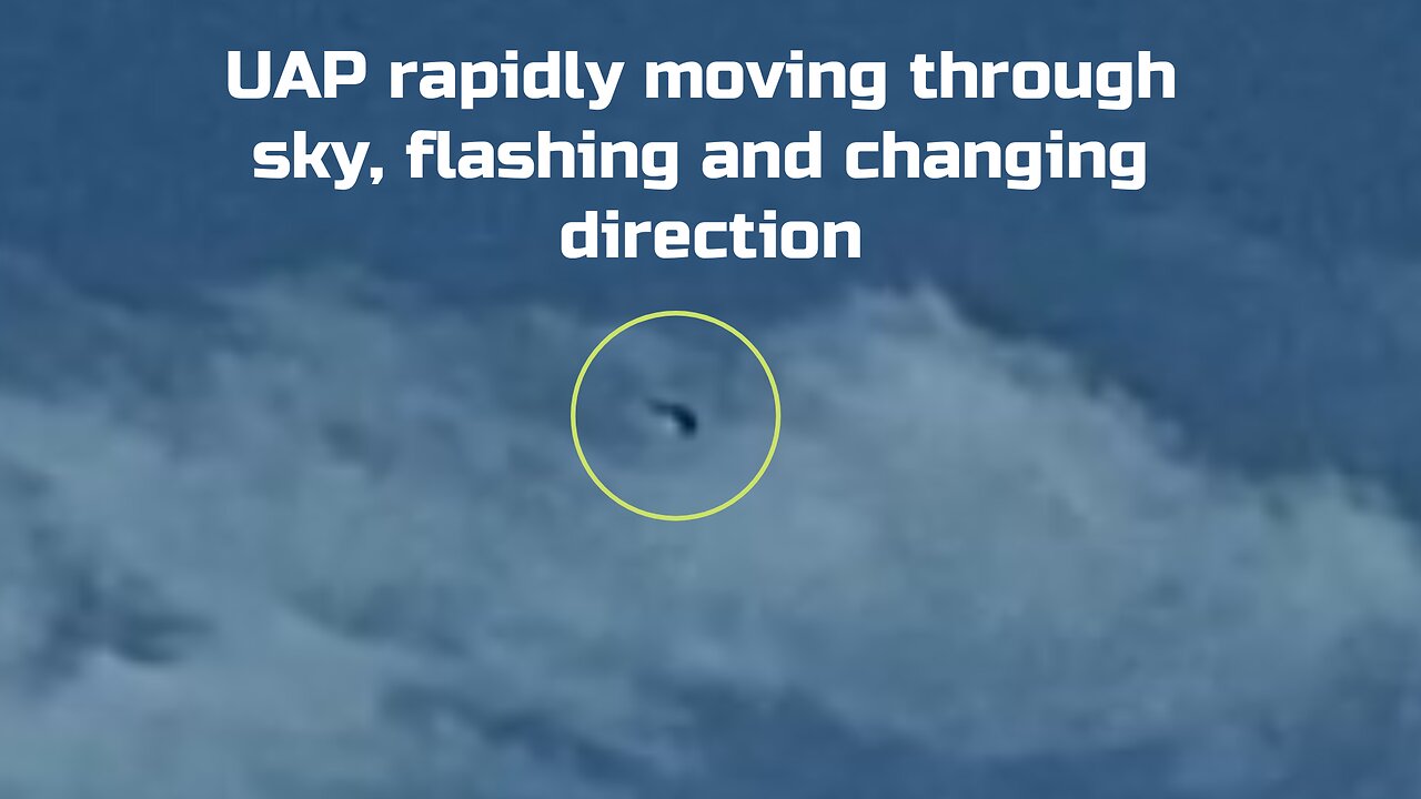 UAP Captured on Camera - 10/02/2023 - High speed, flashing and changing direction - UFO UAP Watch