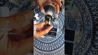 ASMR Unboxing Frank Shaving Brushes ( USE CODE-DY10 ) #shavingproducts #asmr #unboxing #frankshaving