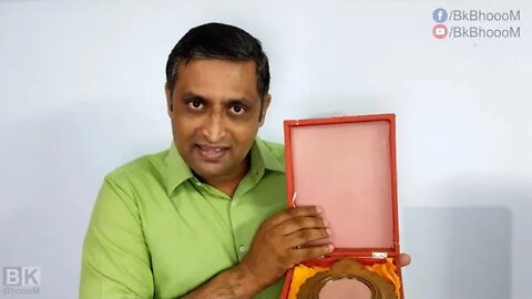 Metal Mirror (valkannadi) and Gold Plated Hammer