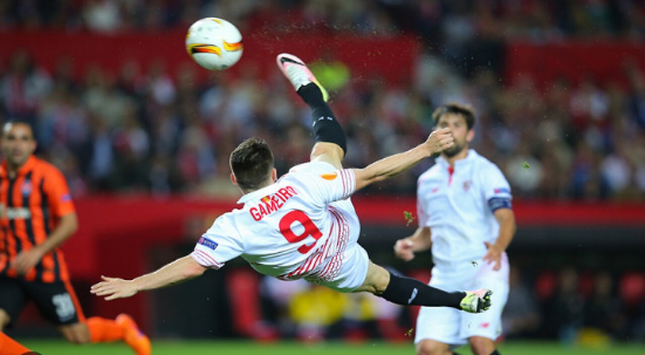 Bicycle Kick Euphoria: A Symphony of Soccer ⚽✨