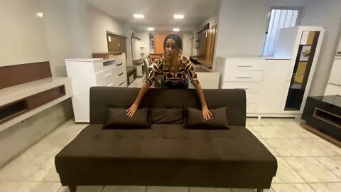 Sofá Cama Casal 3 Lugares e 2 Almofadas Arpoador Tecido Suede 185cm