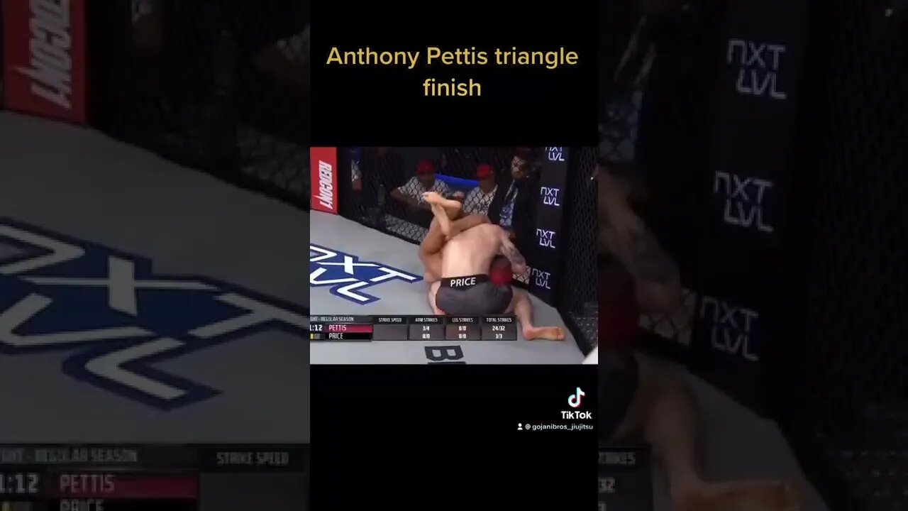 Anthony “showtime” Pettis triangle finish | #ufc #shorts #martialarts