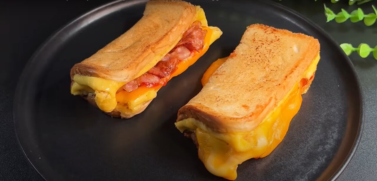 This breakfast recipe surprised everyone! The most delicious egg toast in 5 minutes