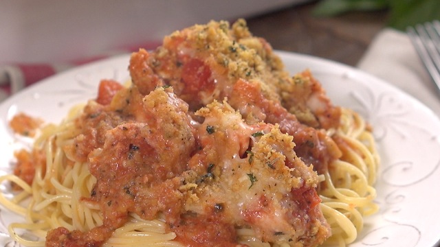 Delcious recipes: Chicken parmesan casserole