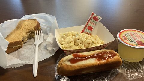 Lunchtime for Homeless Veterans