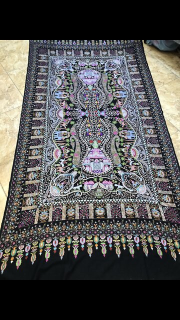 Cashmere shawls , pure pashmina shawls, kashmir shawls , hand embroidery shawl