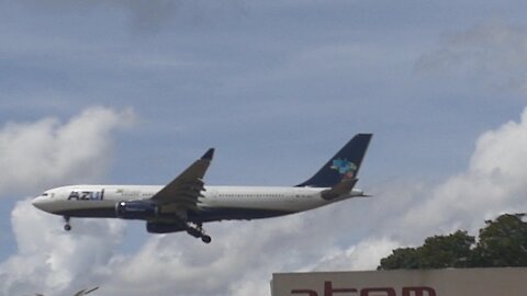 Airbus A330 PR-AIY na aproximação final antes de pousar em Manaus vindo de Campinas 03042021