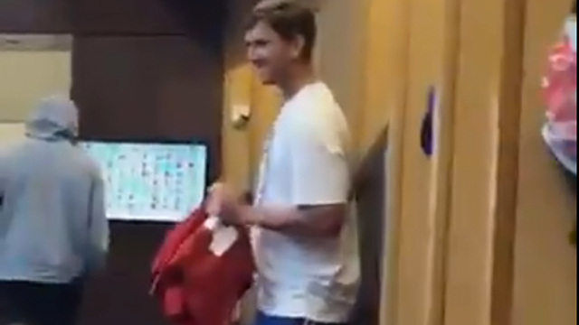 Eli Manning Caught DANCING in Giants Locker Room