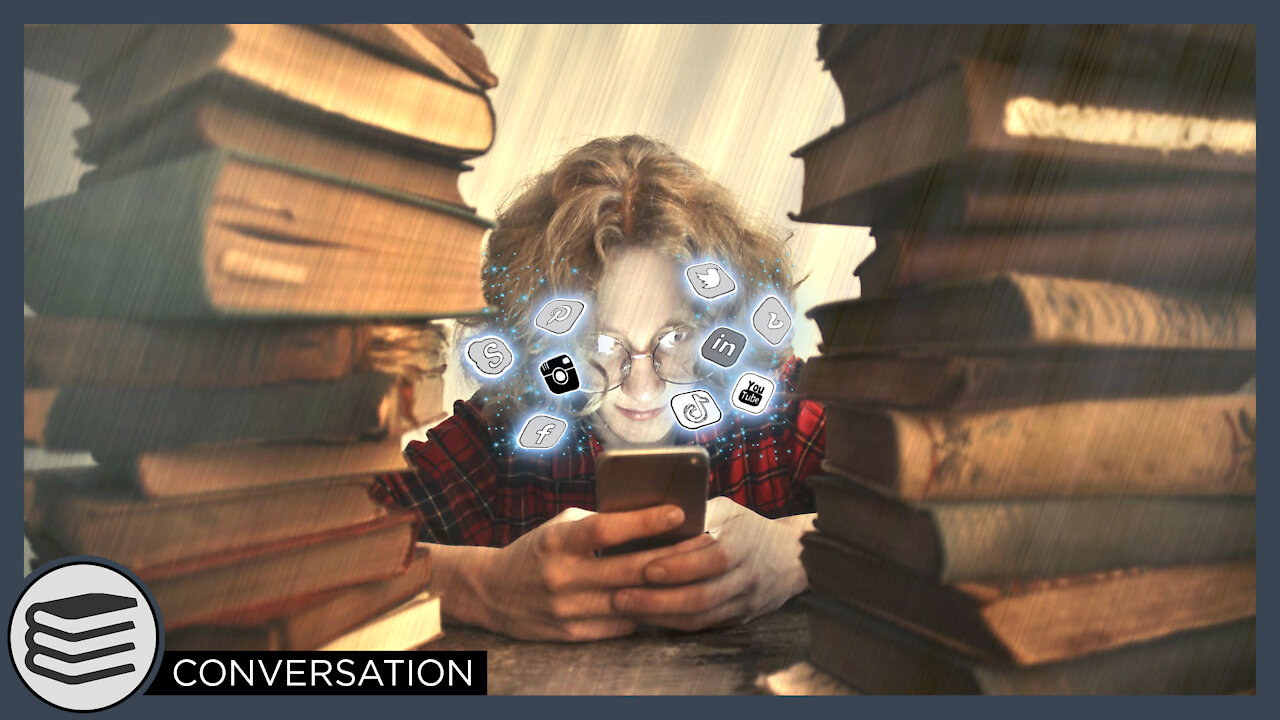 Why Books Are Important In The Age of Social Media? [ Conversations ]