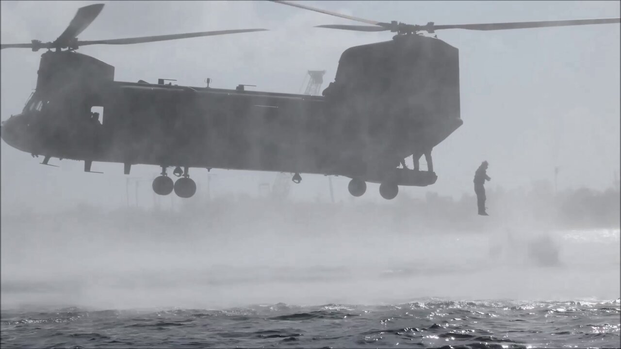 Green Berets perform FRIES, helocast in Florida Keys