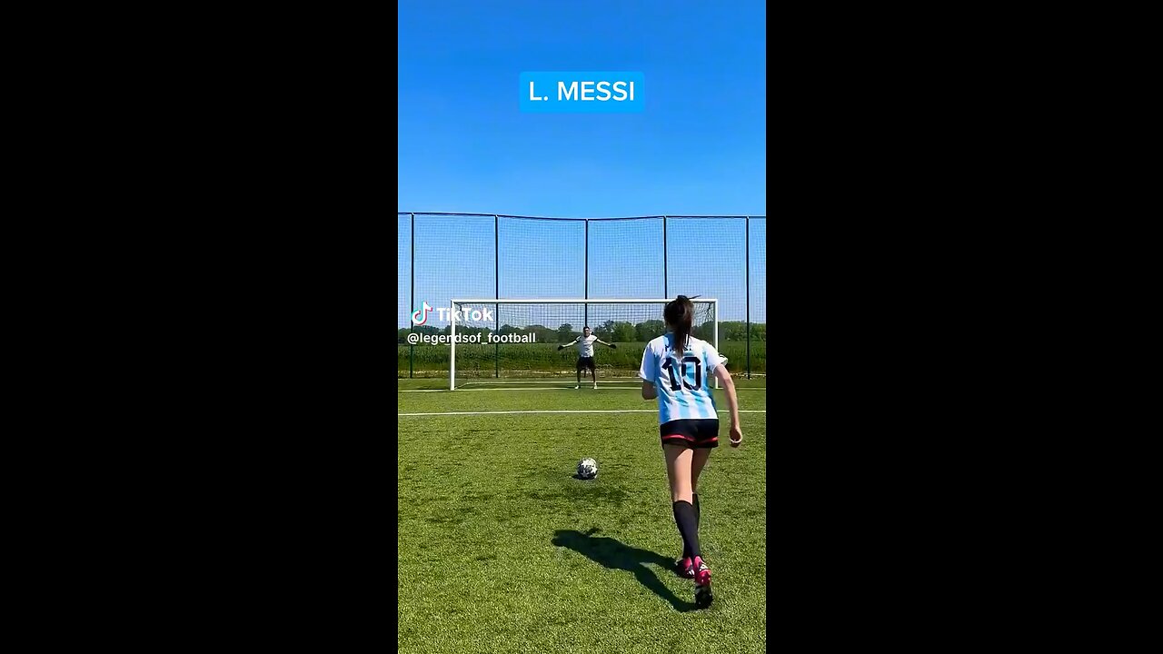 All famous footballer stylesđź’™