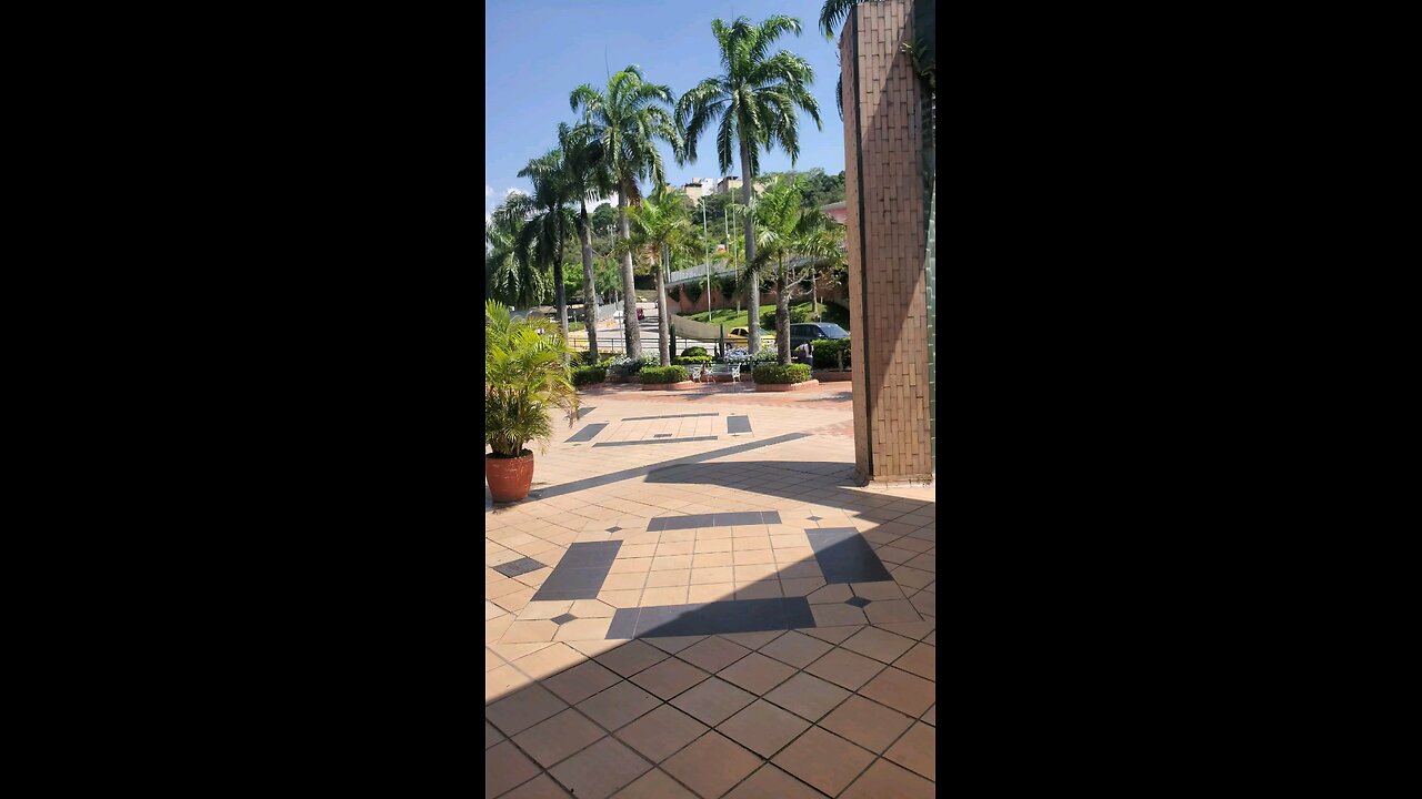 At the Bus 🚌 station in Bucaramanga Colombia 🇨🇴 #travel #Colombia #adventure