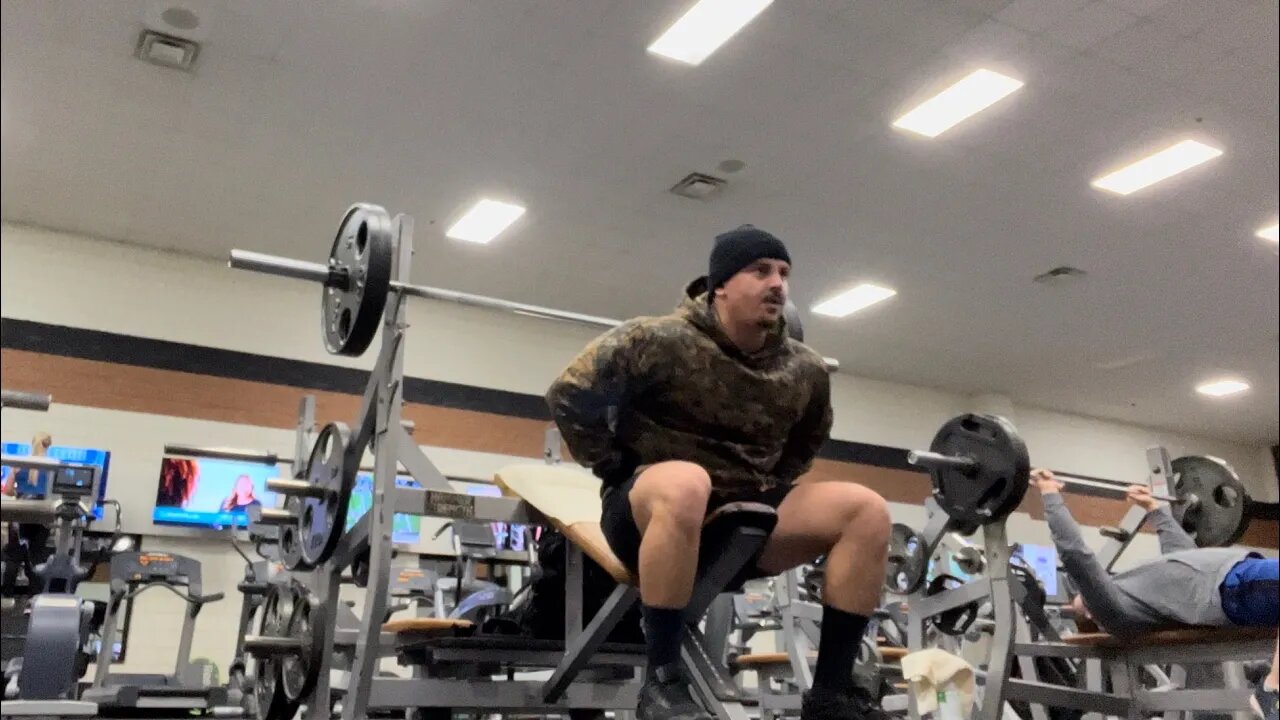 #InternationalChestDay Monday Morning Workout - 20221121