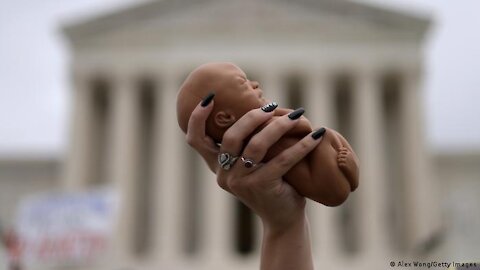 Supremo de EE.UU. deja en pie veto al aborto en Texas, pero permite denunciarlo