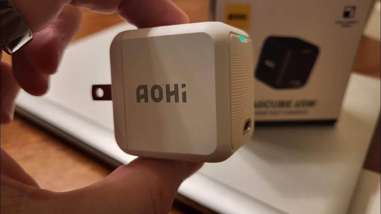 AOHI 65W Charger (USB-C wall charger review 4 days later...)