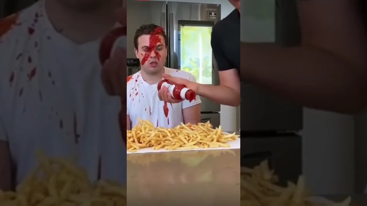 Just a Little Ketchup! LOL! Youtube+Ketchup ! #Shorts #YoutubeShorts #ExtremeSports #Ketchup #Fries