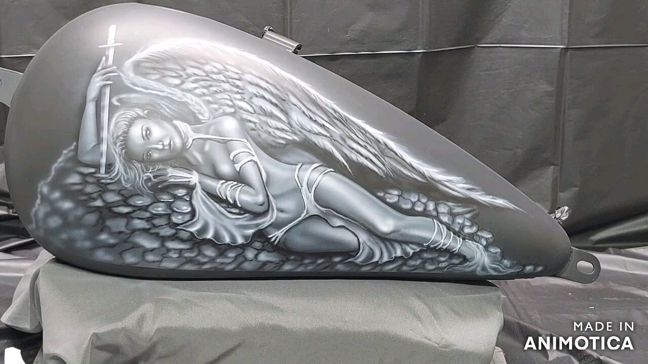 Fallen Angel Airbrush softail tank