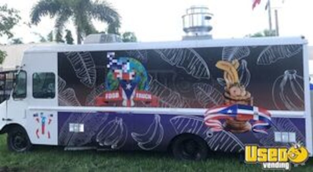 2001 Workhorse 24' Diesel Food Truck with Lightly Used 2021 Professional Kitchen for Sale in Florida