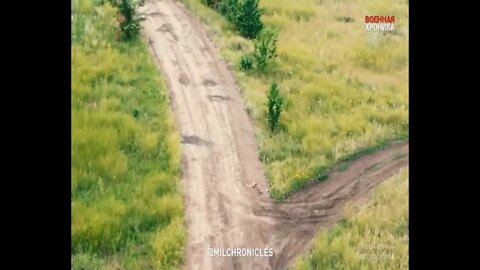 T-72B withstands hit from Javelin anti-tank complex