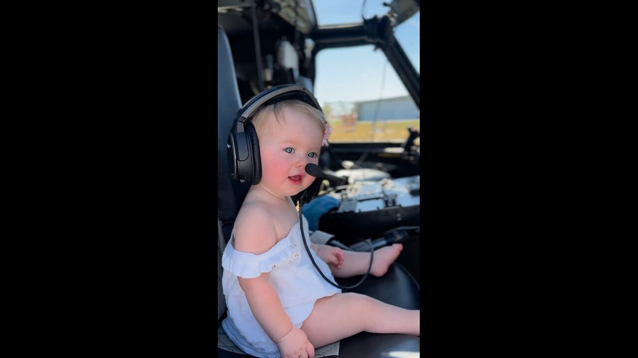The cutest BlackHawk pilot, don’t let her looks fool you