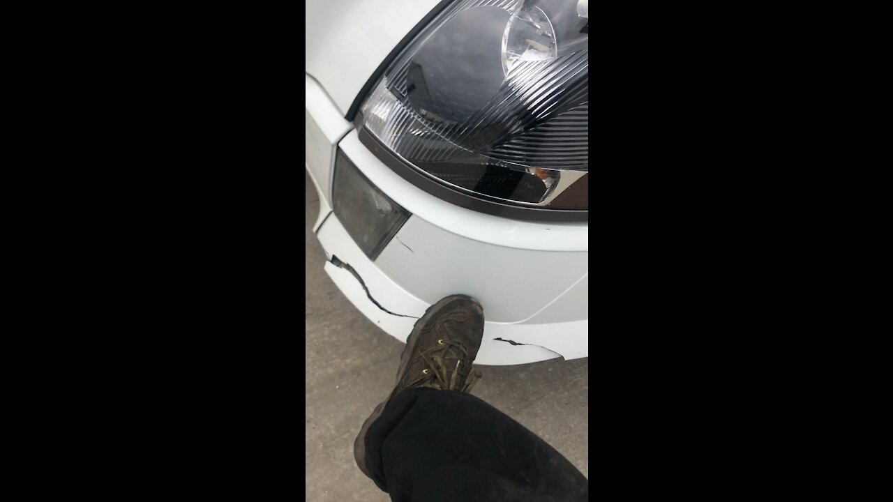 Pick a truck to change the bumper on