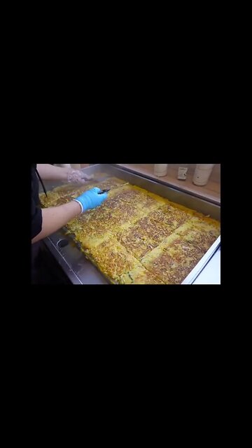 Cheese 🧀 & egg 🥚#ytshorts #shorts #Food #Streetfood #UpFoodReview