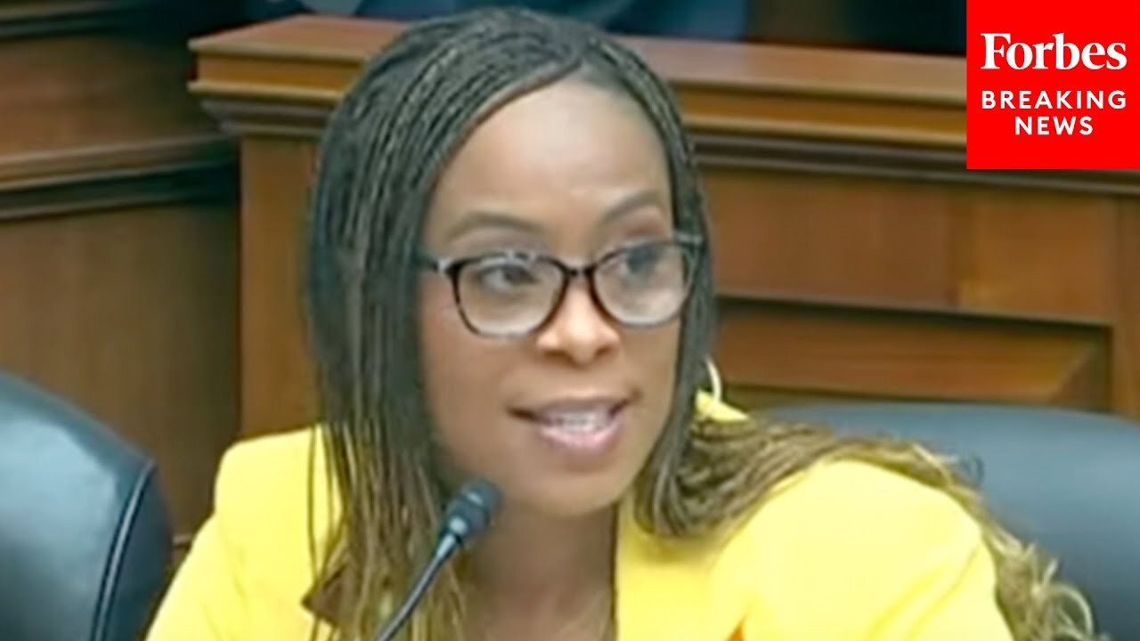 Shontel Brown Slams House GOP Over EPA Rhetoric: 'Our Health Depends On A Fully Functional' EPA