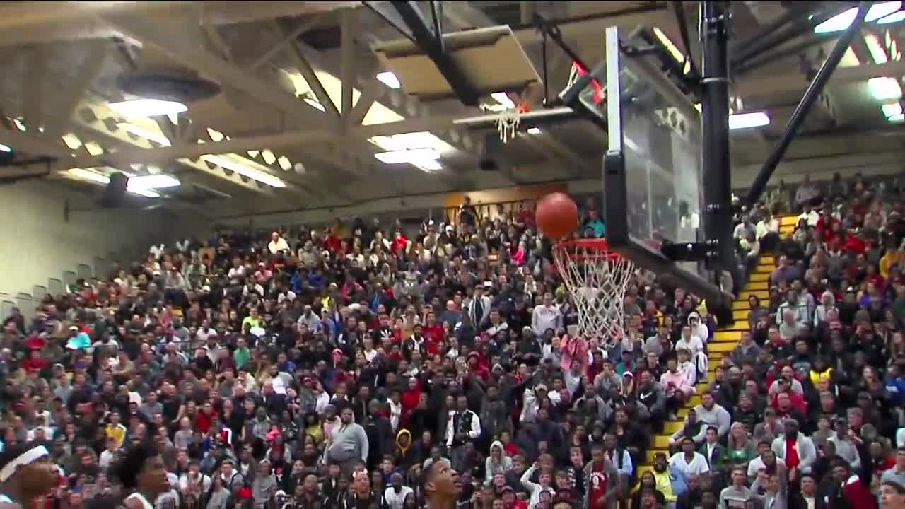 Thousands attend LaMelo Ball's local debut