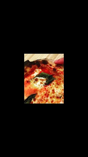 Marguerita pie | @notapizzeria on IG 🧀🍕 #shorts