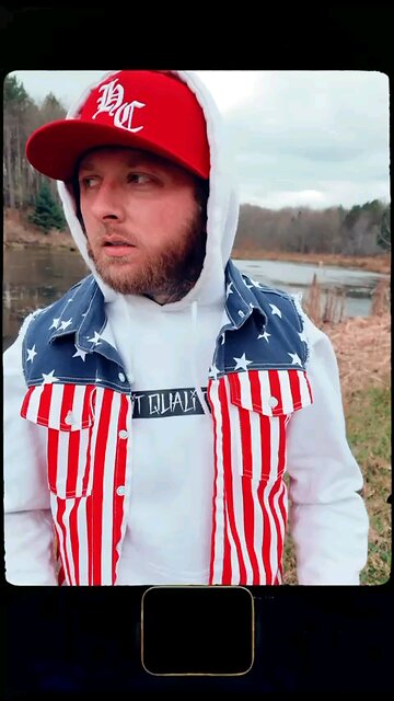 B Mayzee giving us a taste of that American Rebel vibe.