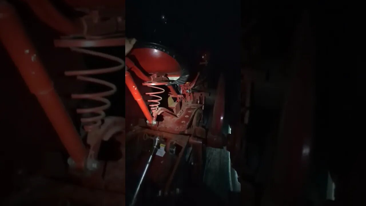 CarsenHead Farmall H Demonstration on Operation, Trailering & Bonus: Cutting Fuel 😲