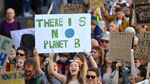 Global Climate Strike Kicks Off In Australia, Thailand And New Zealand