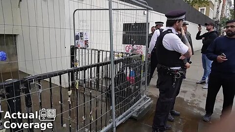 Protest Pen left bare after occupants removed