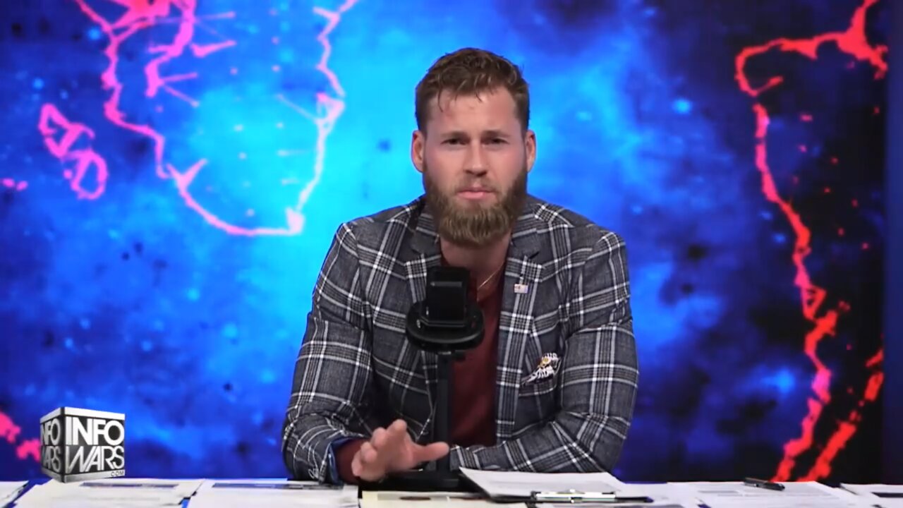 WAR ROOM (Full Show) Thursday - 10/20/22