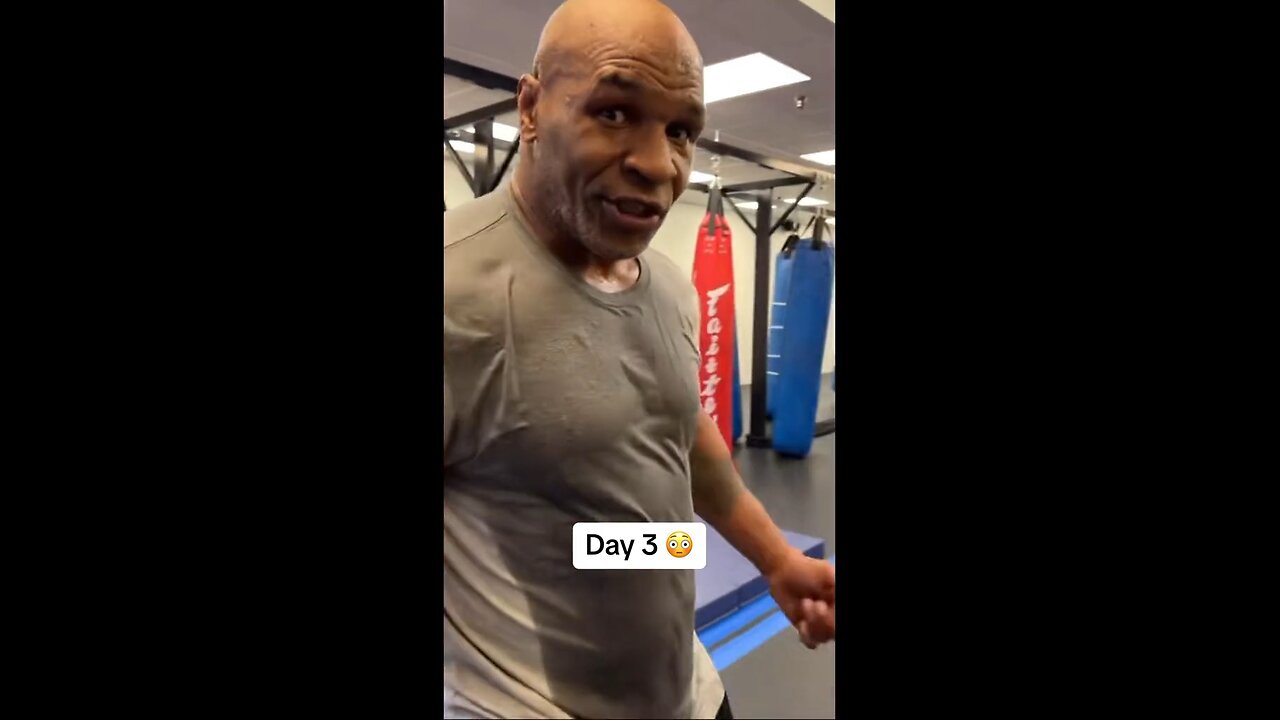 🥊 Mike Tyson is still the scariest human on Earth!