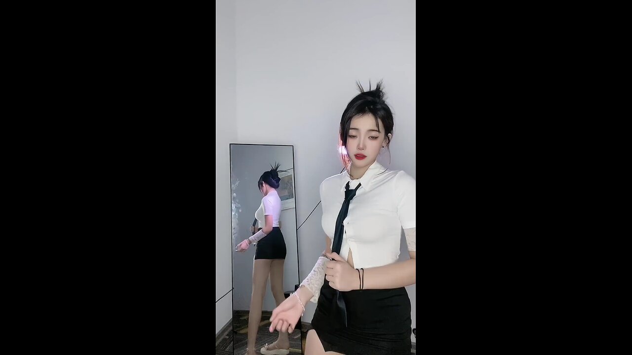 Beautiful girl sexy dance